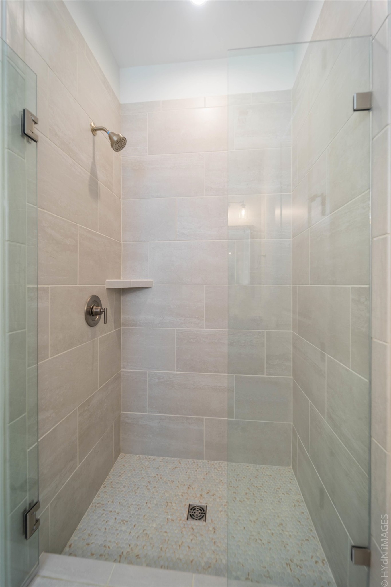 88 Remington Road Lebanon, TN 37090 - Photo 20 of 50 a bathroom with a shower