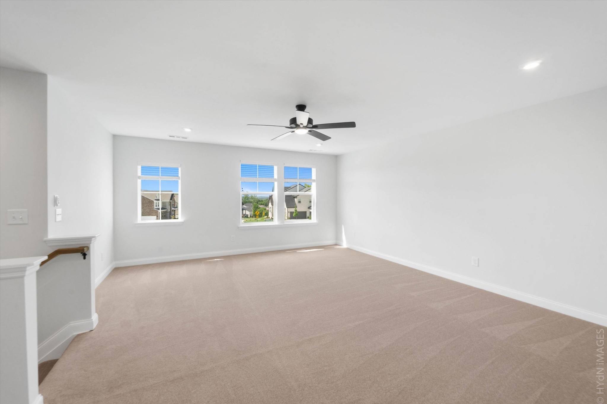 88 Remington Road Lebanon, TN 37090 - Photo 26 of 50 an empty room with windows and ceiling fan