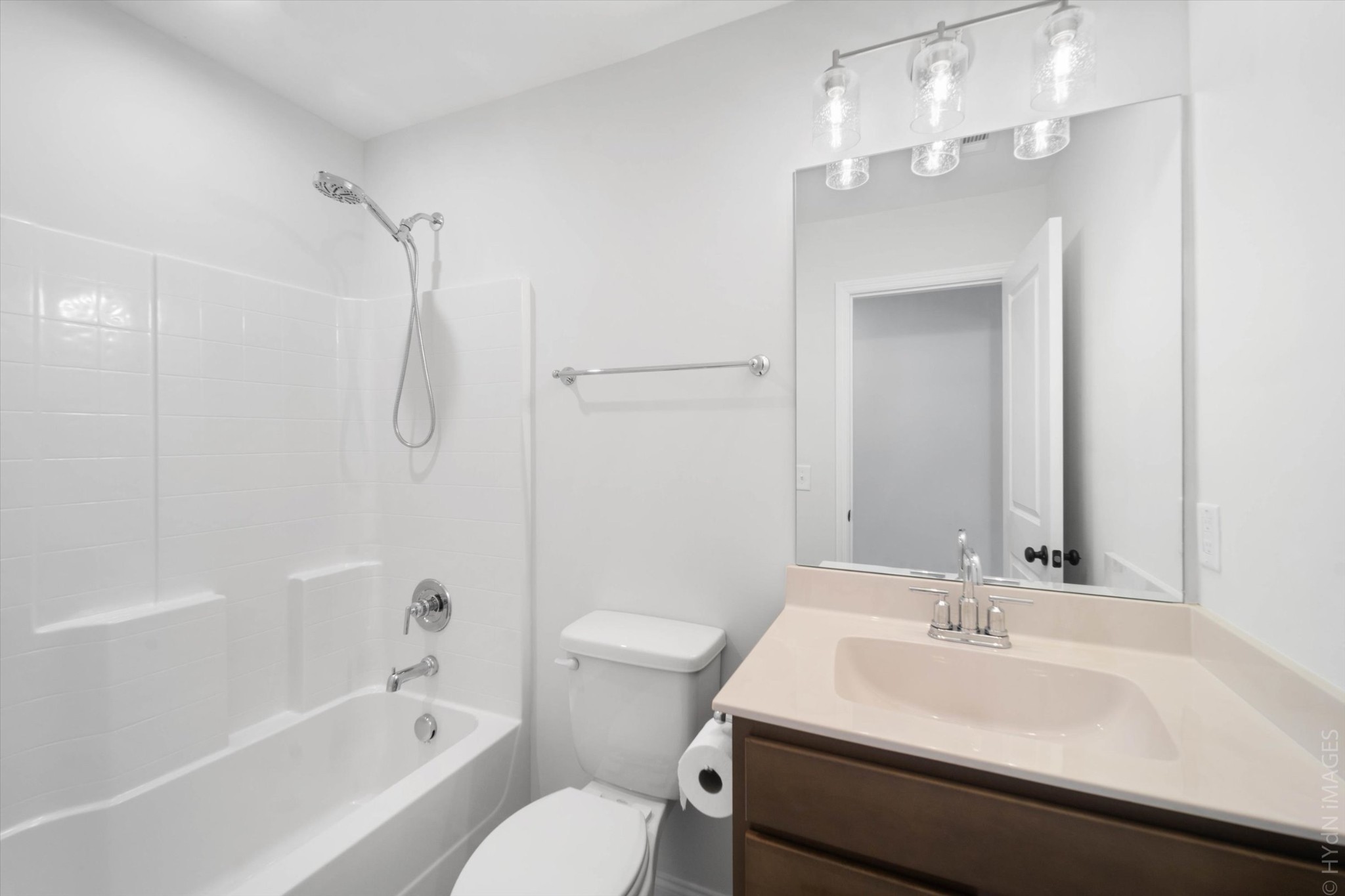 88 Remington Road Lebanon, TN 37090 - Photo 30 of 50 a bathroom with a sink toilet and shower