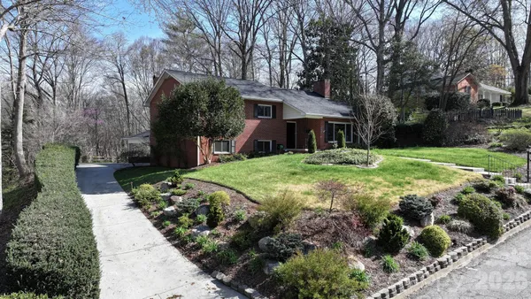$449,000 | 142 Pearson Drive, Morganton, NC 28655