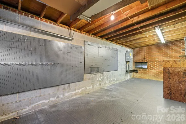 a view of livingroom with an outdoor space