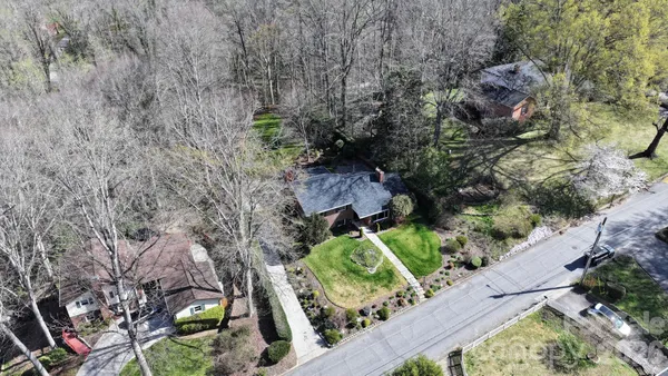 $449,000 | 142 Pearson Drive, Morganton, NC 28655