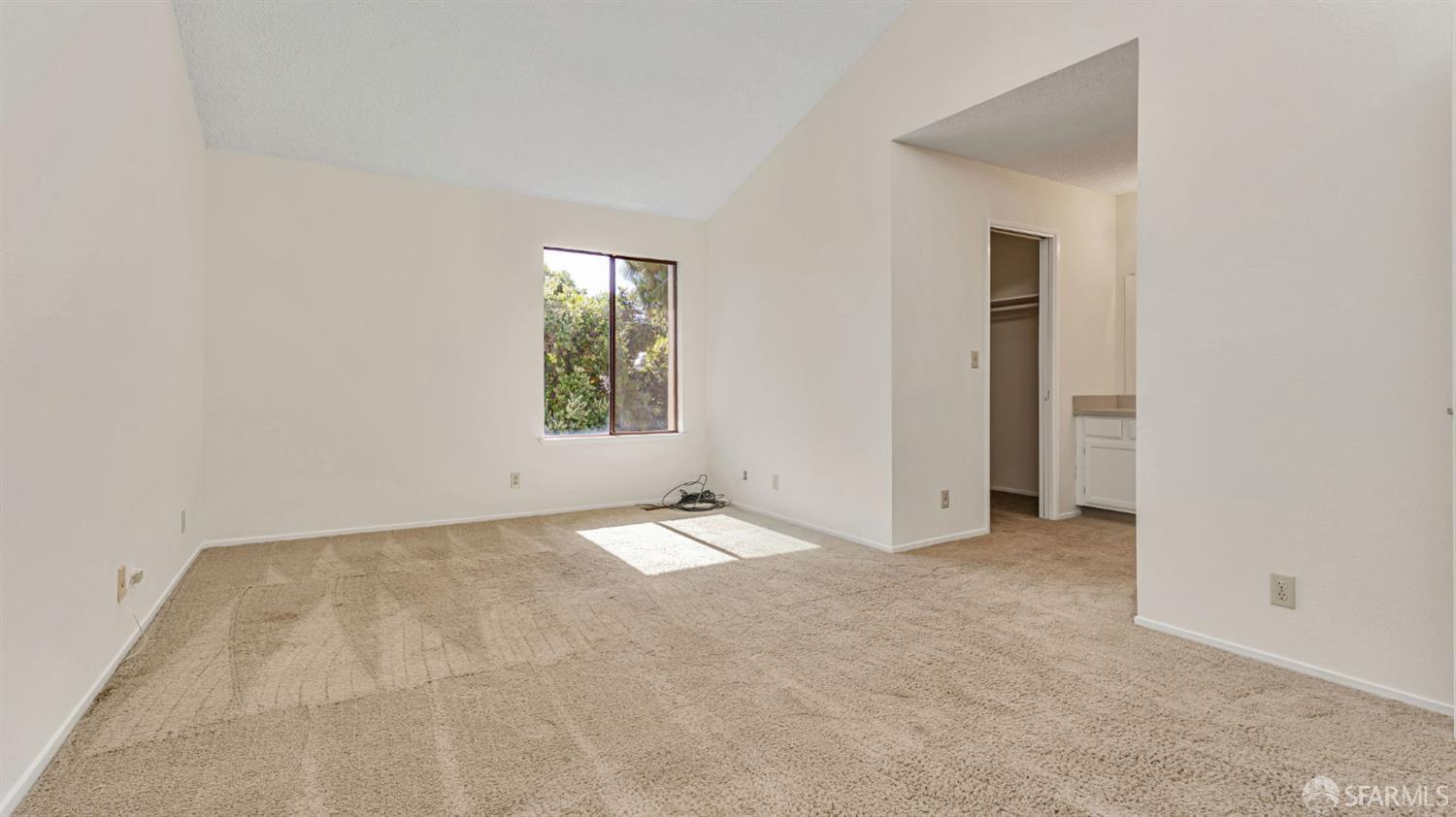 107 Alice Lane El Sobrante, CA 94803 - Photo 23 of 39 an empty room with windows and closet