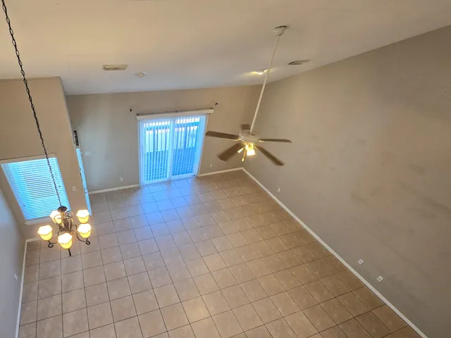 $2,300 | 3100 75th Street, Unit 11, Galveston, TX 77551