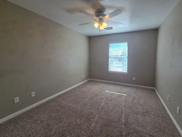 $2,300 | 3100 75th Street, Unit 11, Galveston, TX 77551