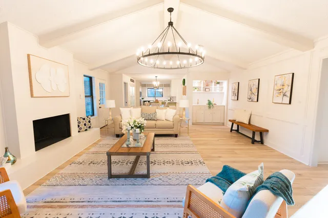 $425,000 | 1306 Chestnut Ridge Road, Kingwood, TX 77339