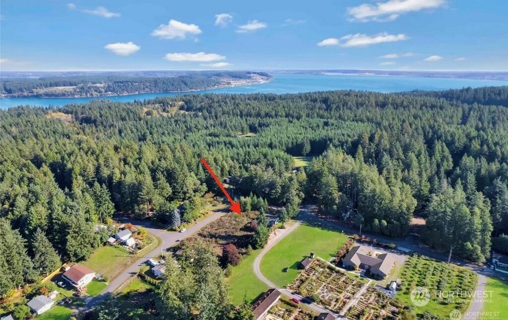 9206 Otso Point Road Anderson Island, WA 98303 - Photo 2 of 18