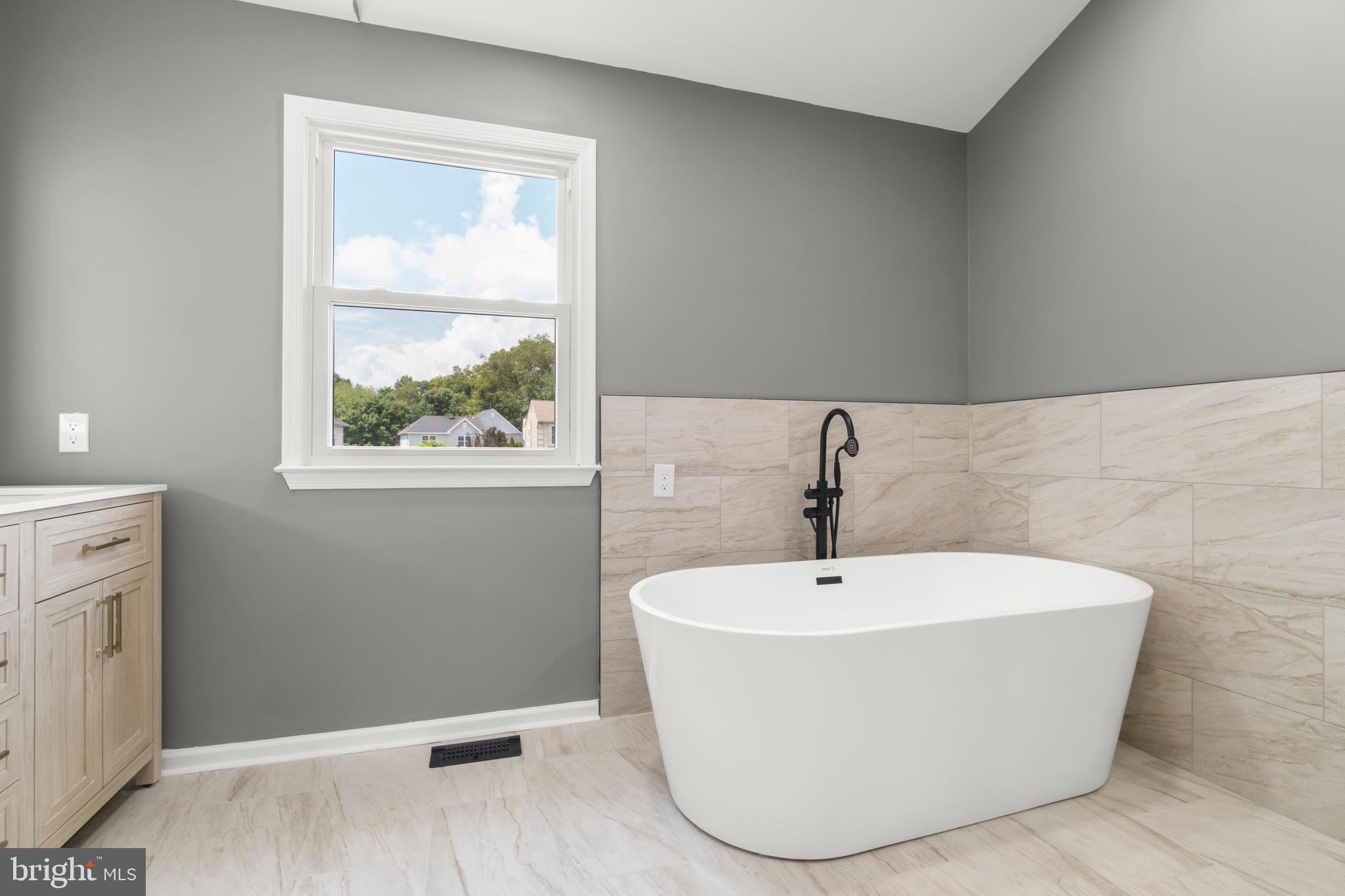 105 Rabbit Run Road Sewell, NJ 08080 - Photo 25 of 46