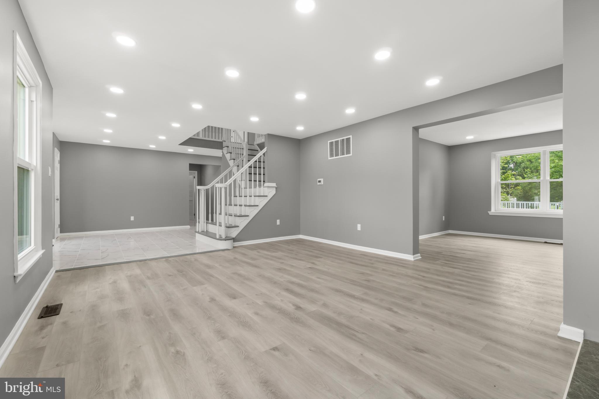 105 Rabbit Run Road Sewell, NJ 08080 - Photo 8 of 46