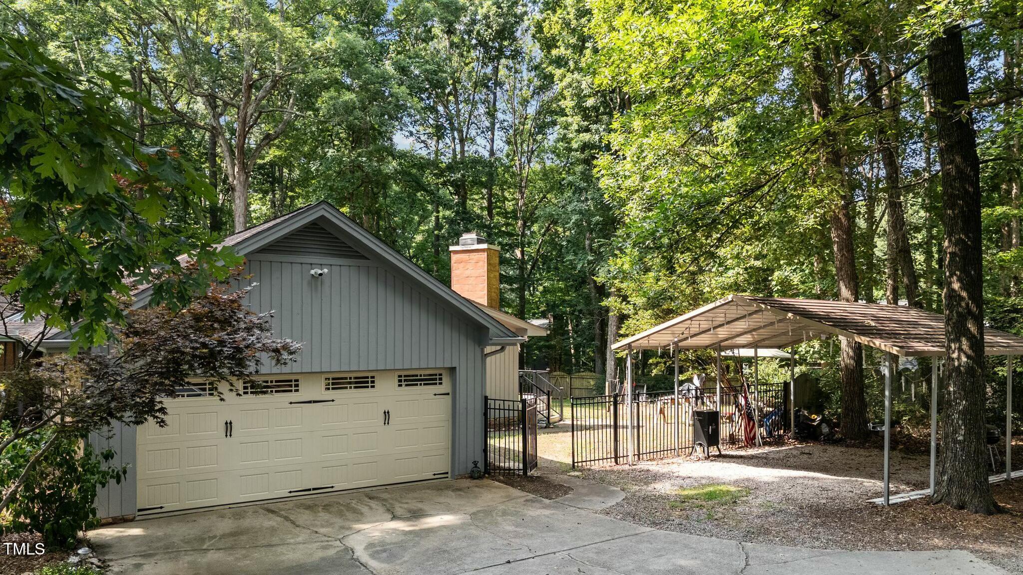 8805 Leesville Road Raleigh, NC 27613 - Photo 4 of 29 tempImageKdV1tt