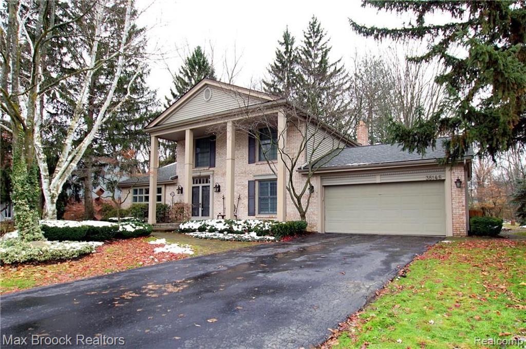 35145 Old Timber Road Farmington Hills, MI 48331 - Photo 1 of 48