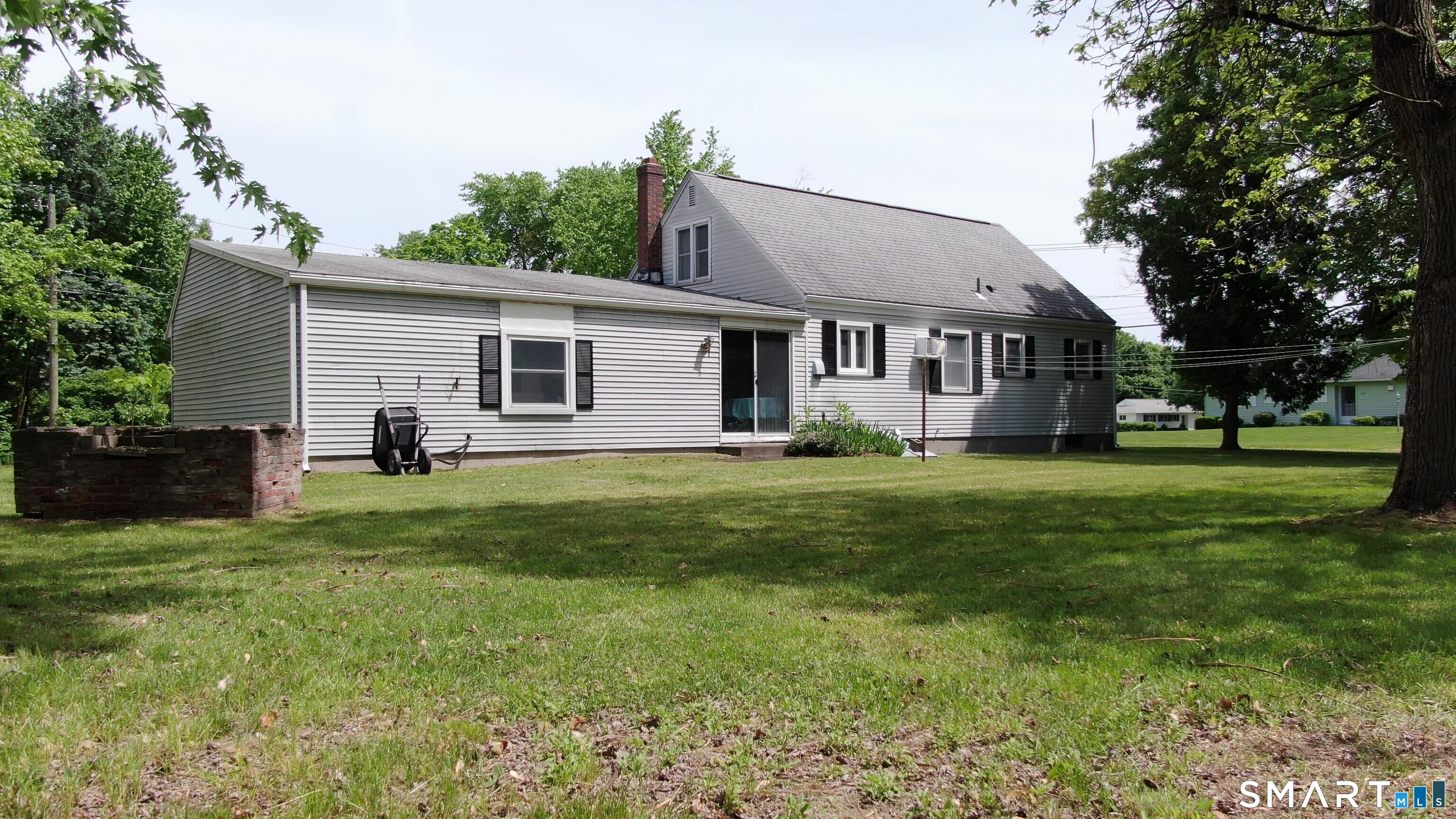 5 Pershing Road Windsor Locks, CT 06096 - Photo 34 of 40