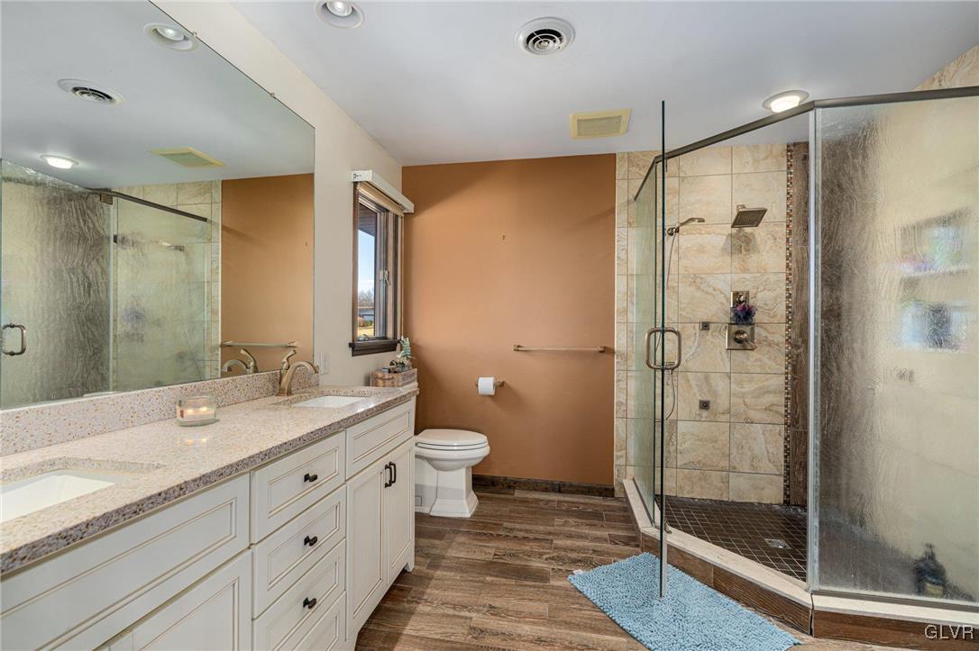 3417 Bridlepath Road Easton, PA 18045 - Photo 47 of 61 Gallery Image 47