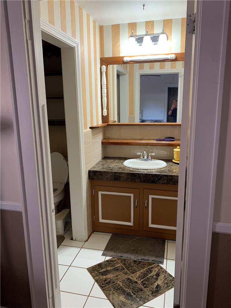 805 South Oak Street Seneca, SC 29678 - Photo 22 of 34