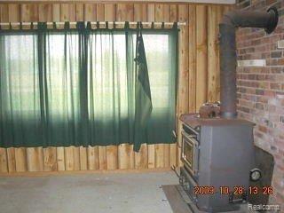 9823 Bartel Road Columbus, MI 48063 - Photo 5 of 9 Familyrm