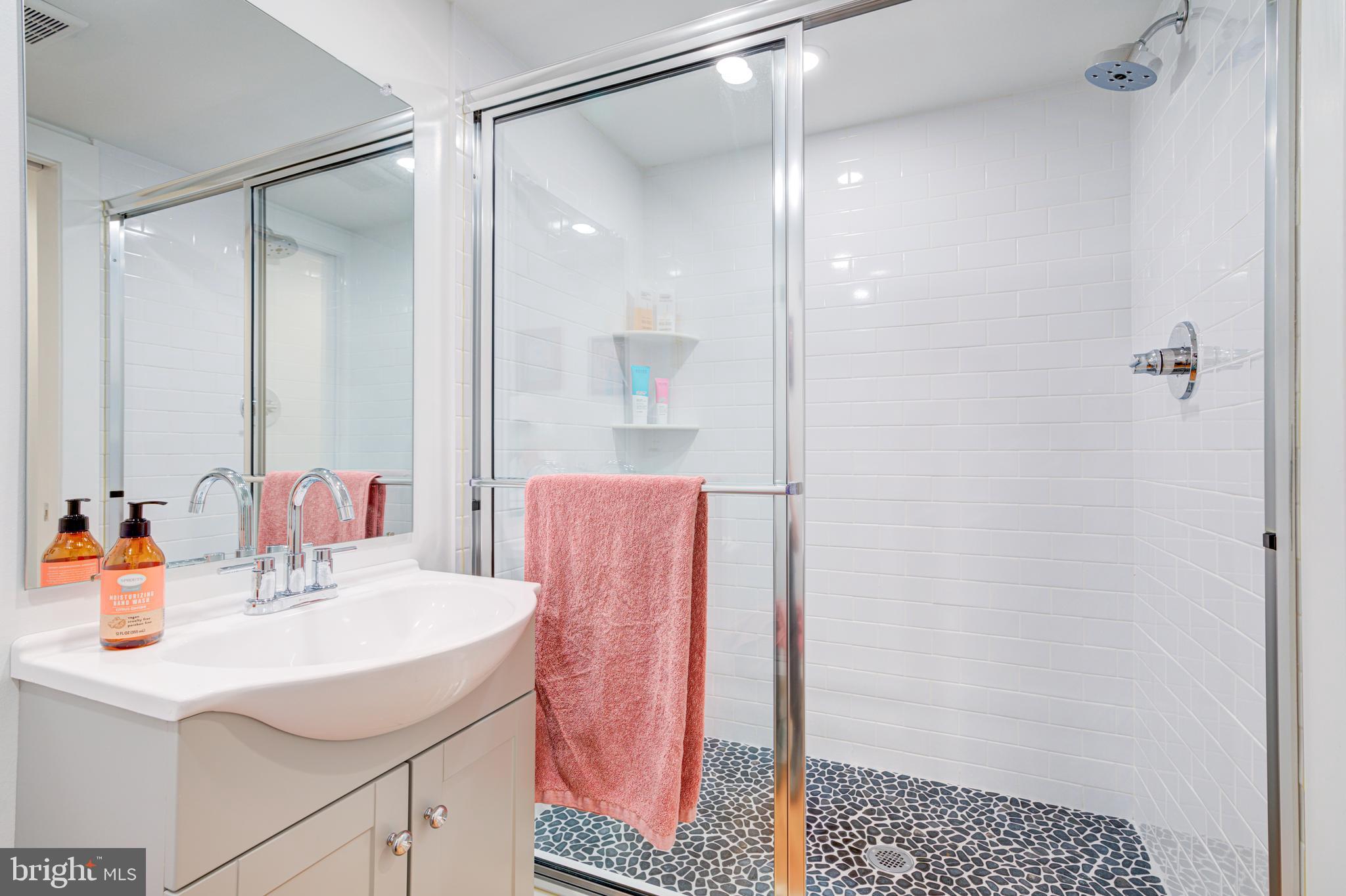 2606 Reed Street Philadelphia, PA 19146 - Photo 28 of 38