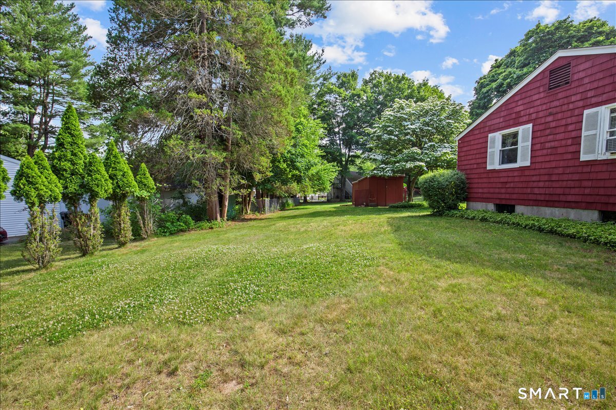 106 Ridgewood Road Wallingford, CT 06492 - Photo 25 of 30