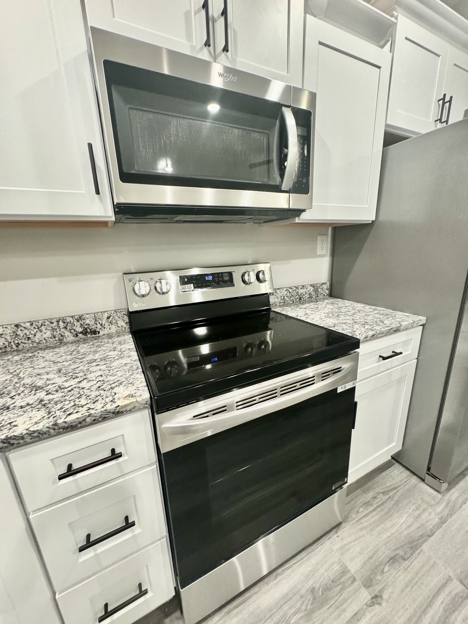 1289 Bluebird Road, Unit 1289 Lebanon, TN 37087 - Photo 14 of 21 Brand new stainless steel appliances, including fridge (builder incentive)