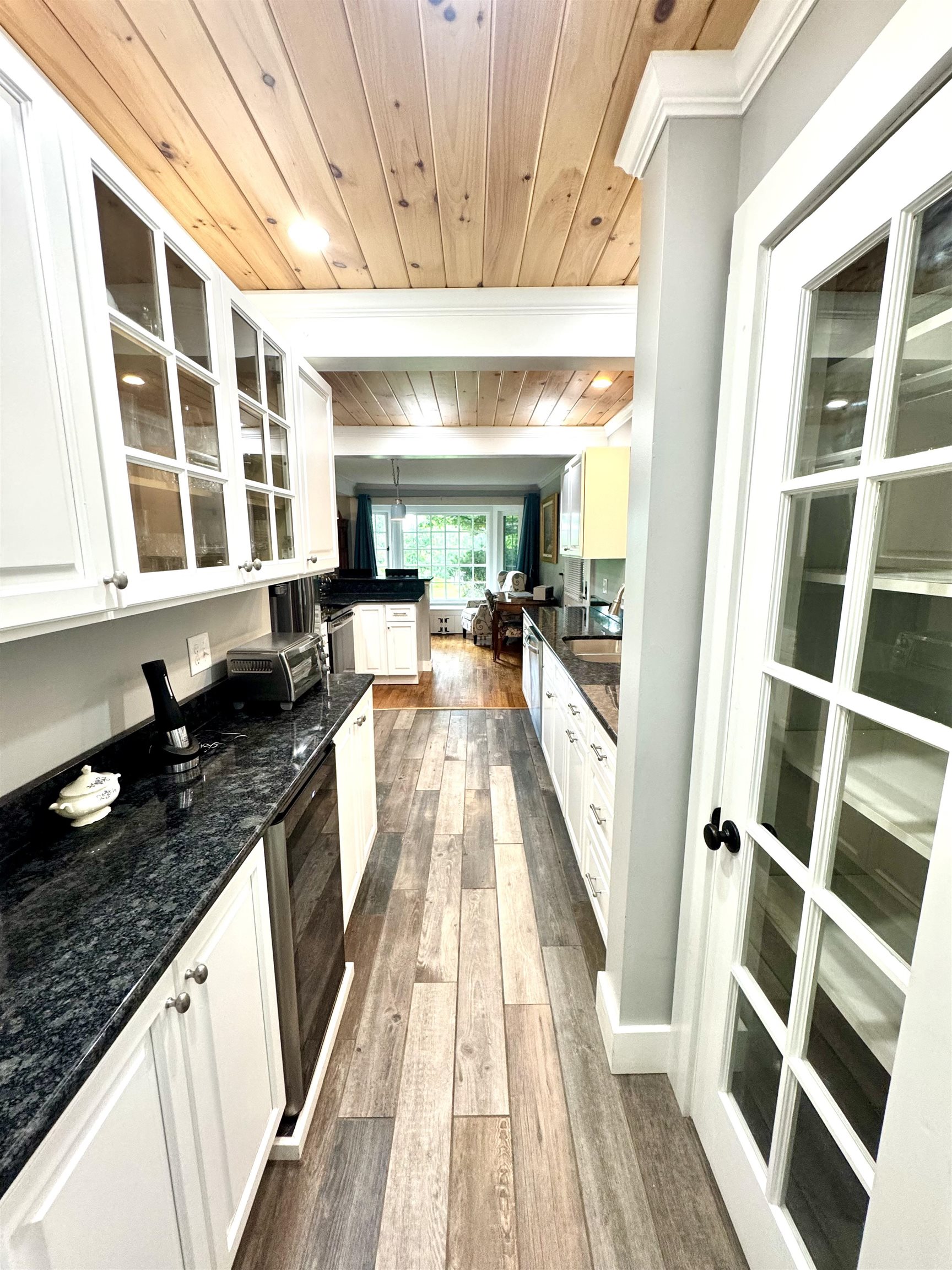 43 White Oaks Road Laconia, NH 03246 - Photo 13 of 60