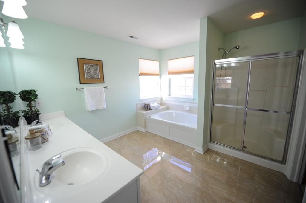 11332 Whitewater Way Fishers, IN 46037 - Photo 13 of 21 Gallery Image 13