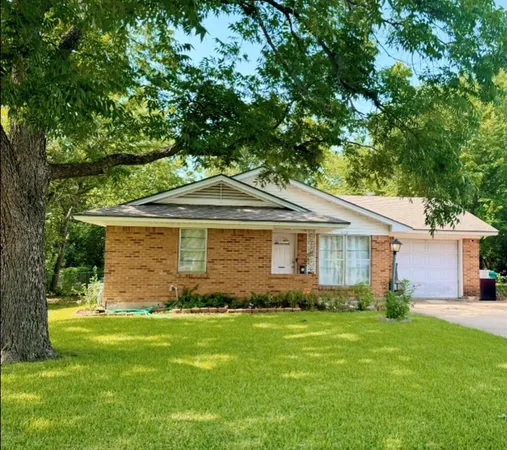 $275,000 | 1112 Laguna Drive, Denton, TX 76209