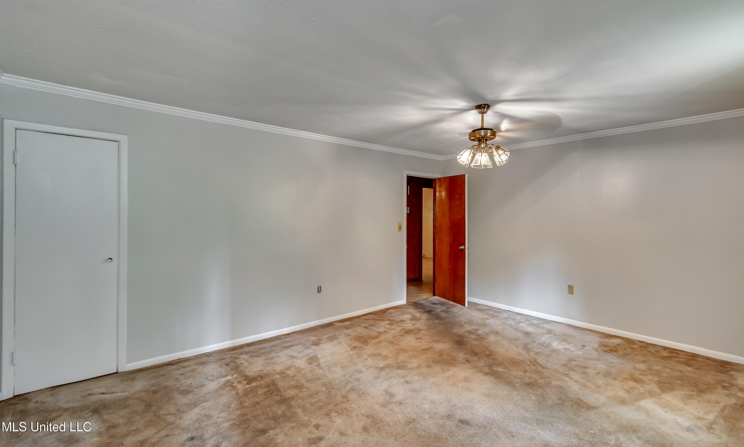 415 Sylvan Trail Jackson, MS 39209 - Photo 21 of 74 Formal living room
