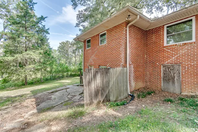 $40,000 | 415 Sylvan Trail, Jackson, MS 39209
