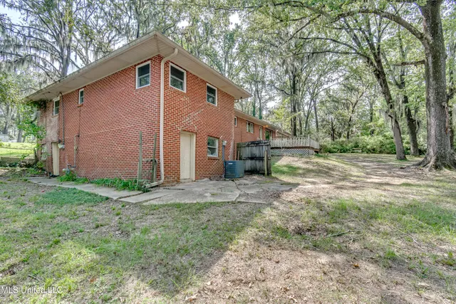 $40,000 | 415 Sylvan Trail, Jackson, MS 39209