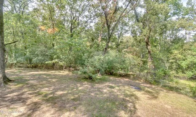 $40,000 | 415 Sylvan Trail, Jackson, MS 39209