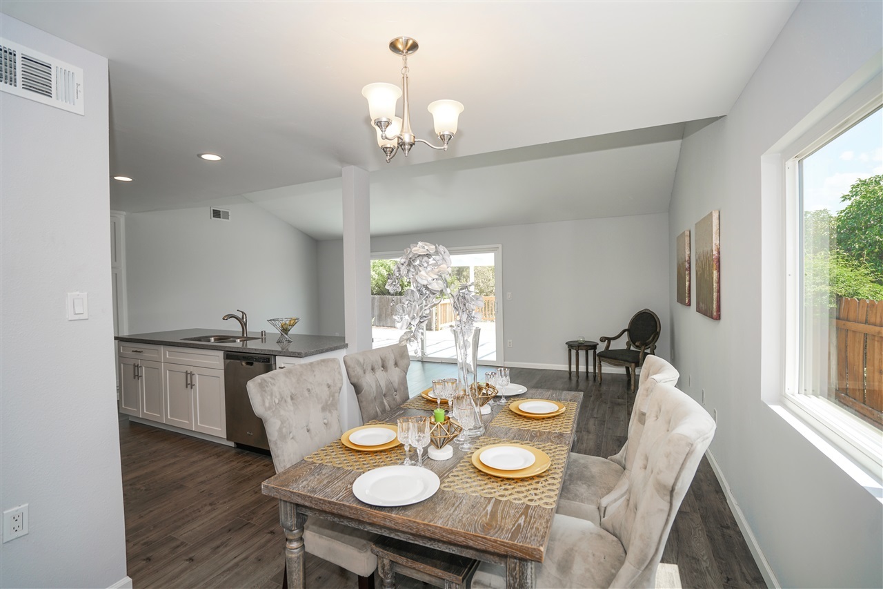 10237 Molino Road Santee, CA 92071 - Photo 5 of 22