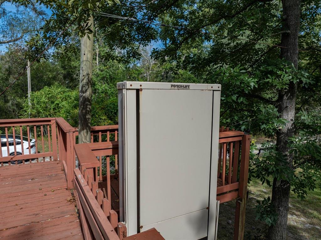 22205 North County Road 349 O'Brien, FL 32071 - Photo 24 of 73 a view of deck and patio
