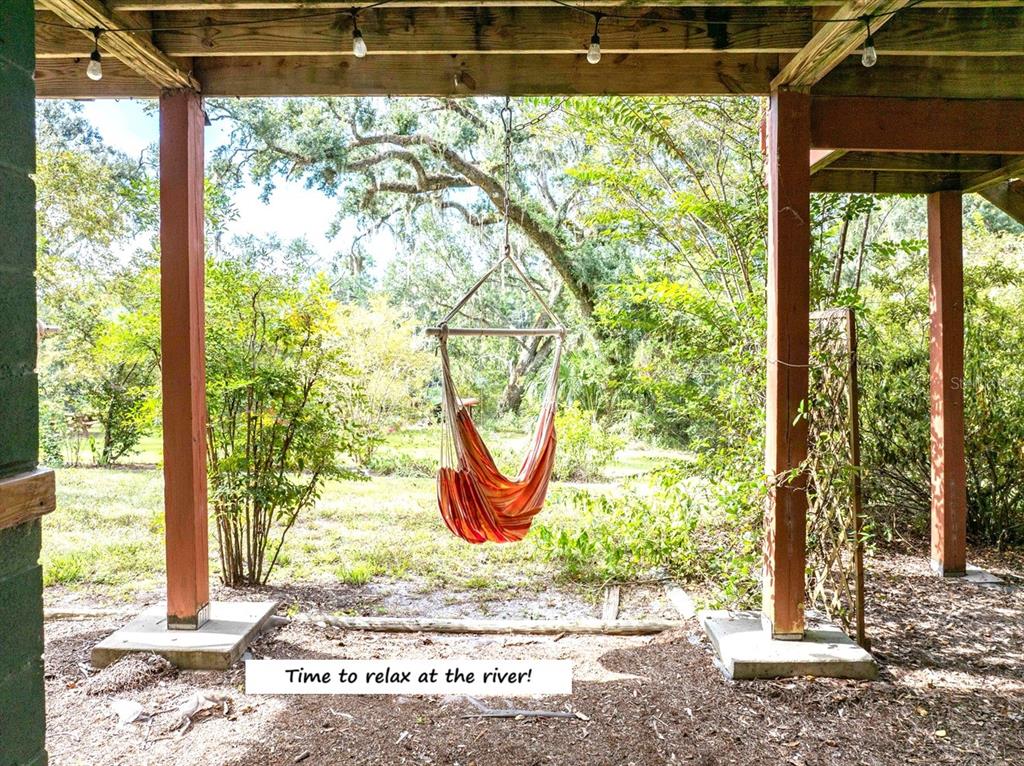 22205 North County Road 349 O'Brien, FL 32071 - Photo 29 of 73 a view of a entryway door
