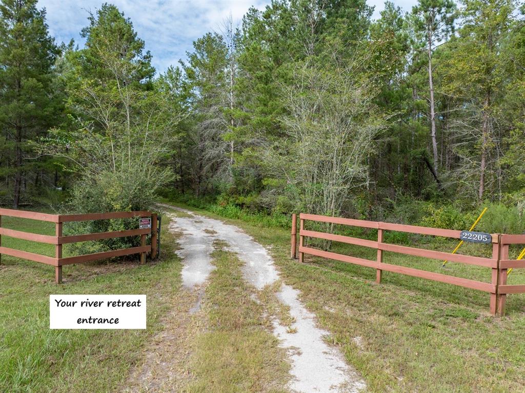 22205 North County Road 349 O'Brien, FL 32071 - Photo 50 of 73 a view of outdoor space and deck