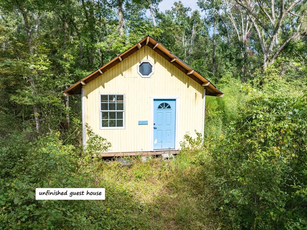 22205 North County Road 349 O'Brien, FL 32071 - Photo 62 of 73 a view of a house with backyard