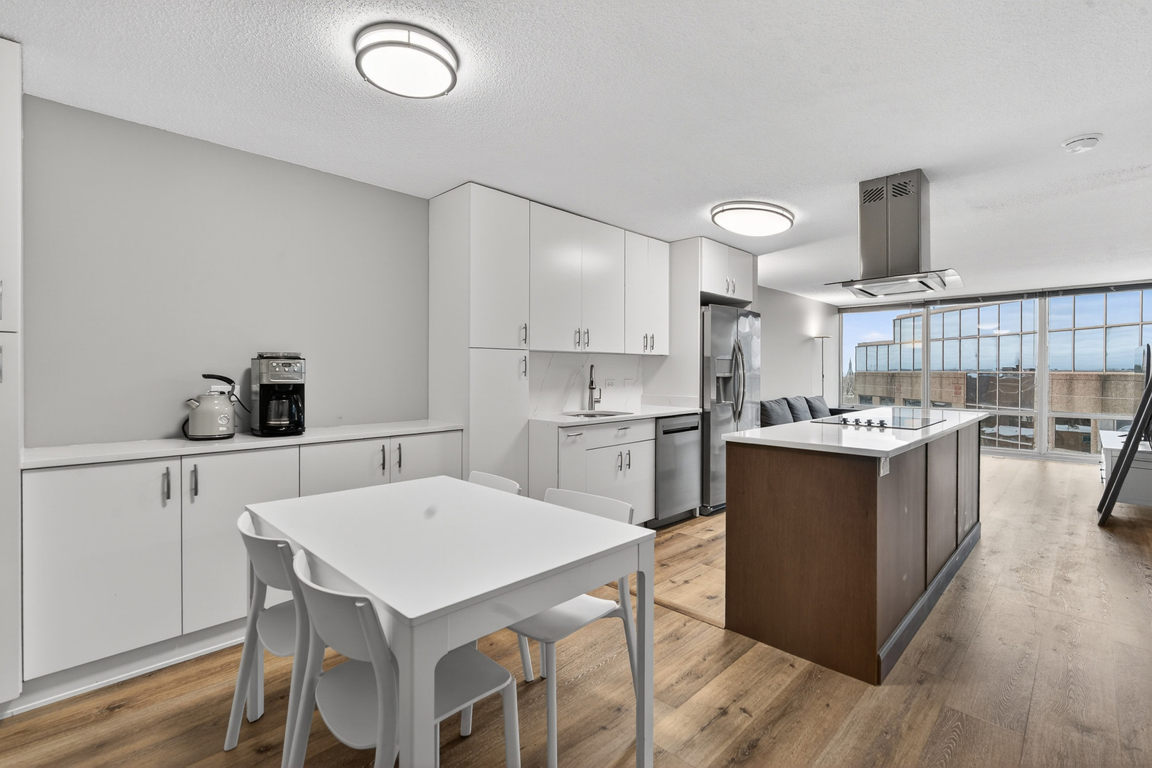 800 Elgin Road, Unit 1215 Evanston, IL 60201 - Photo 6 of 19