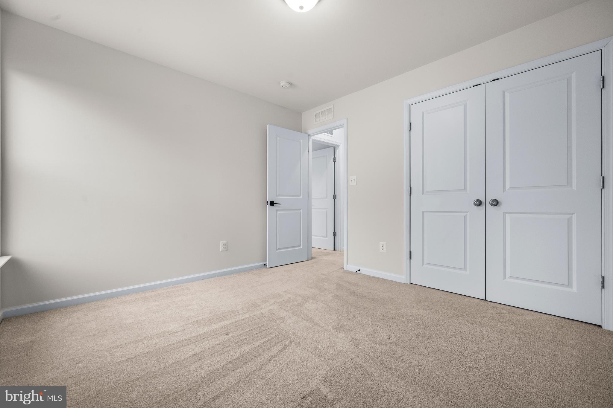 9516 Kimbleton Hall Loop Manassas Park, VA 20111 - Photo 30 of 51 a view of an empty room