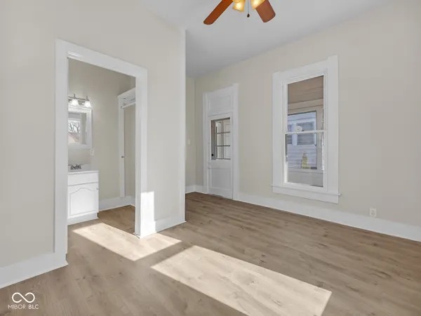 $1,350 | 252 West South Street, Shelbyville, IN 46176