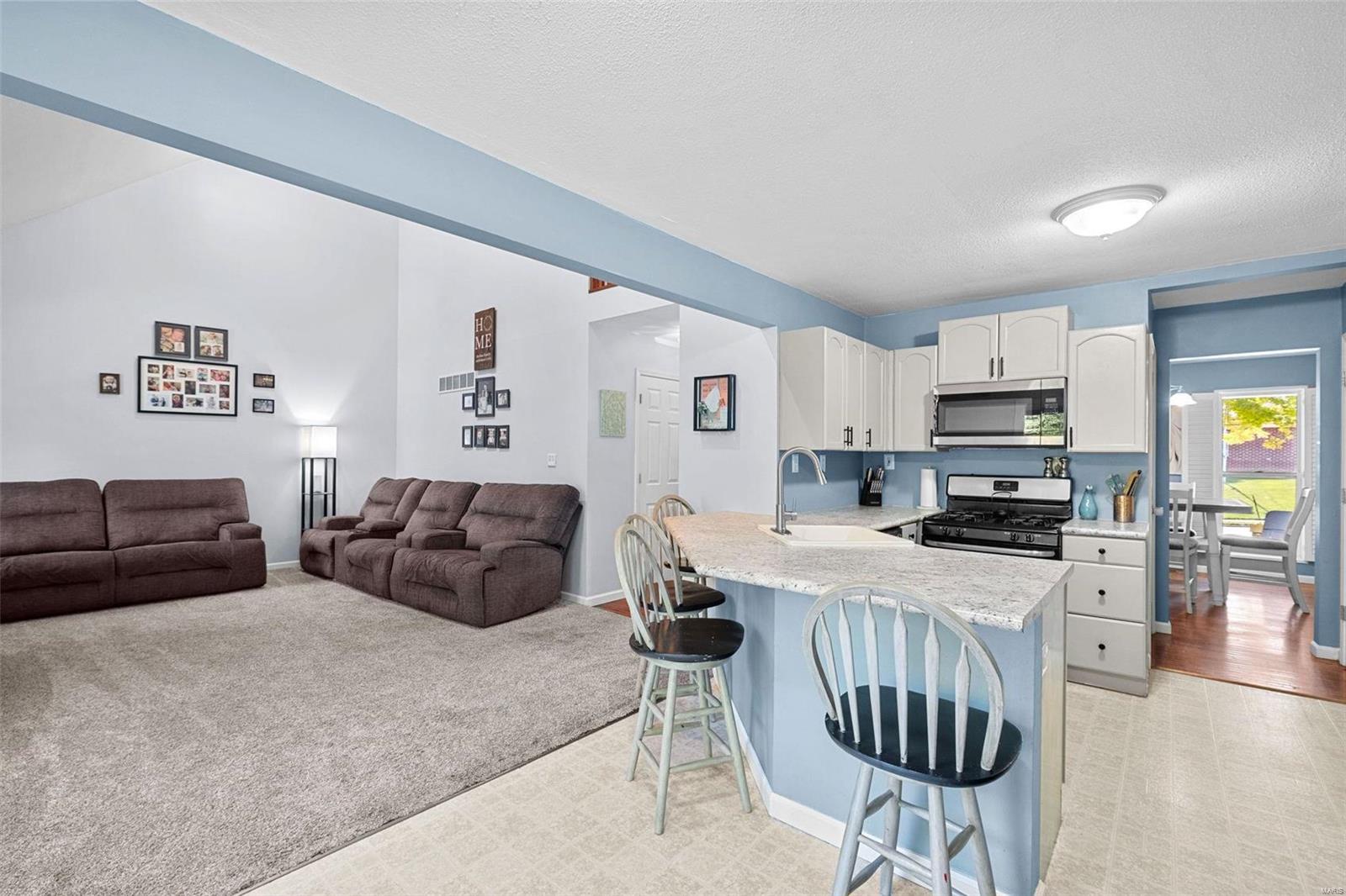 109 West Hunters Ridge Valmeyer, IL 62295 - Photo 13 of 51