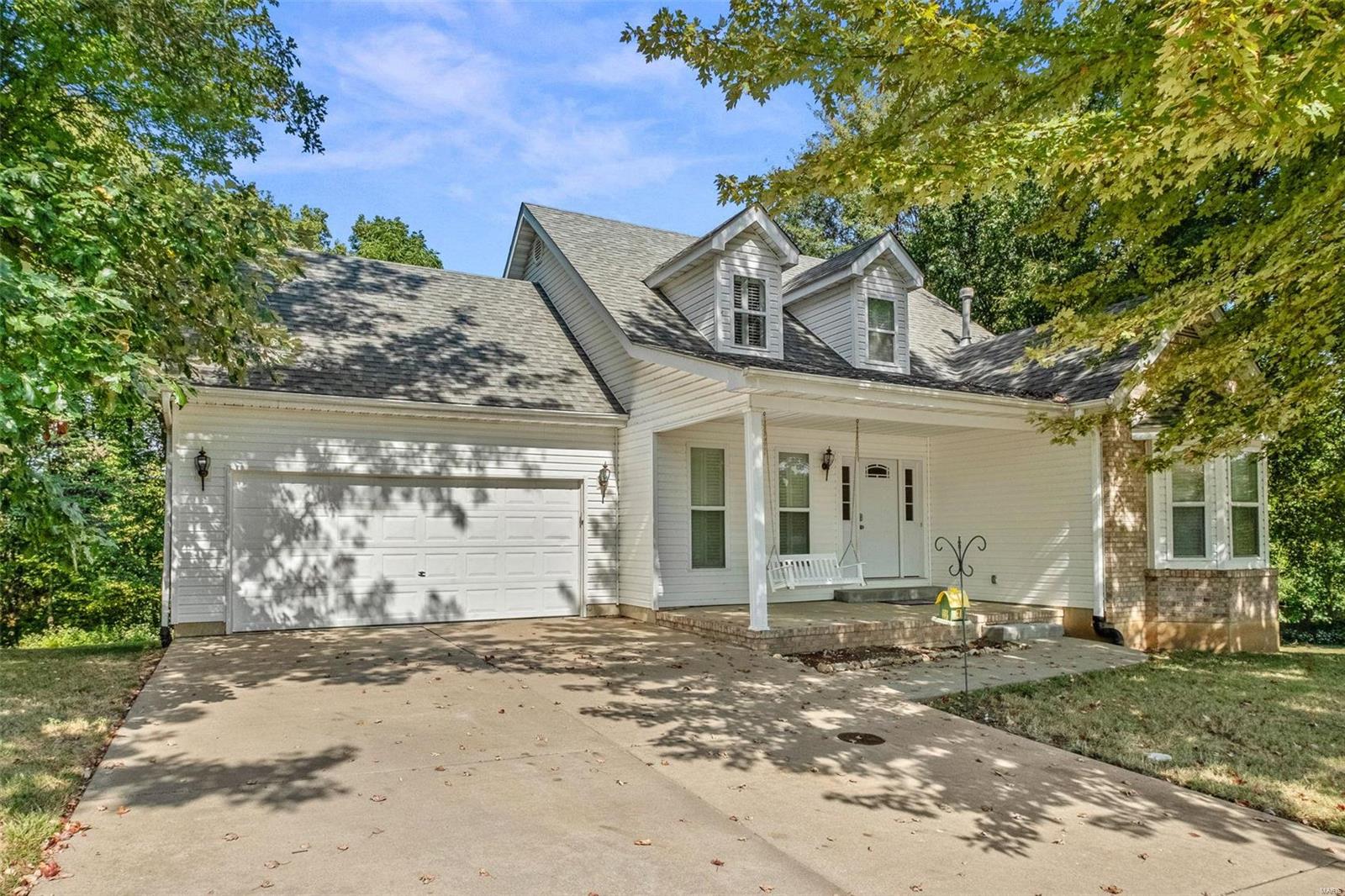 109 West Hunters Ridge Valmeyer, IL 62295 - Photo 2 of 51