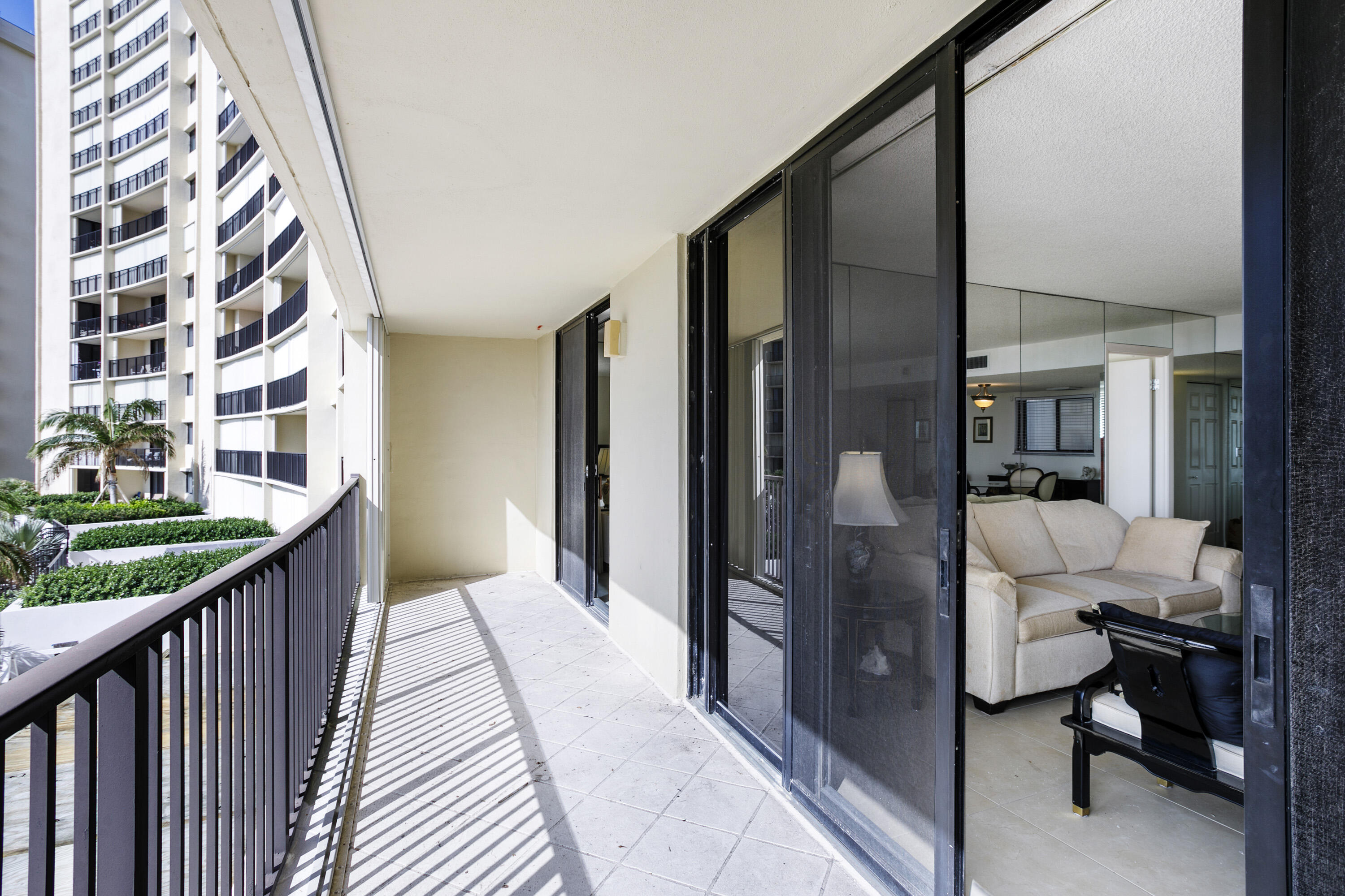 200 Ocean Trail Way, Unit 106 Jupiter, FL 33477 - Photo 18 of 27 200_Ocean_tr_106_08_MLS