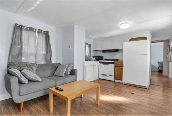 $70,000 | 743 Forest Park, Middletown, RI 02842