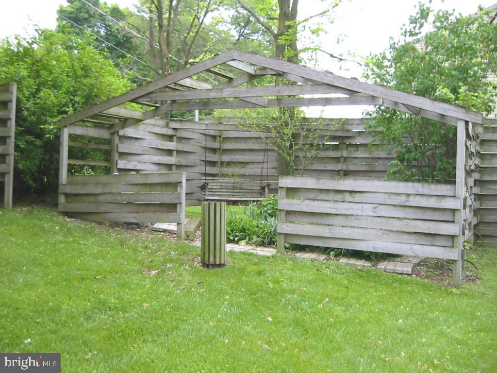 526 Hackman Road Lititz, PA 17543 - Photo 6 of 7