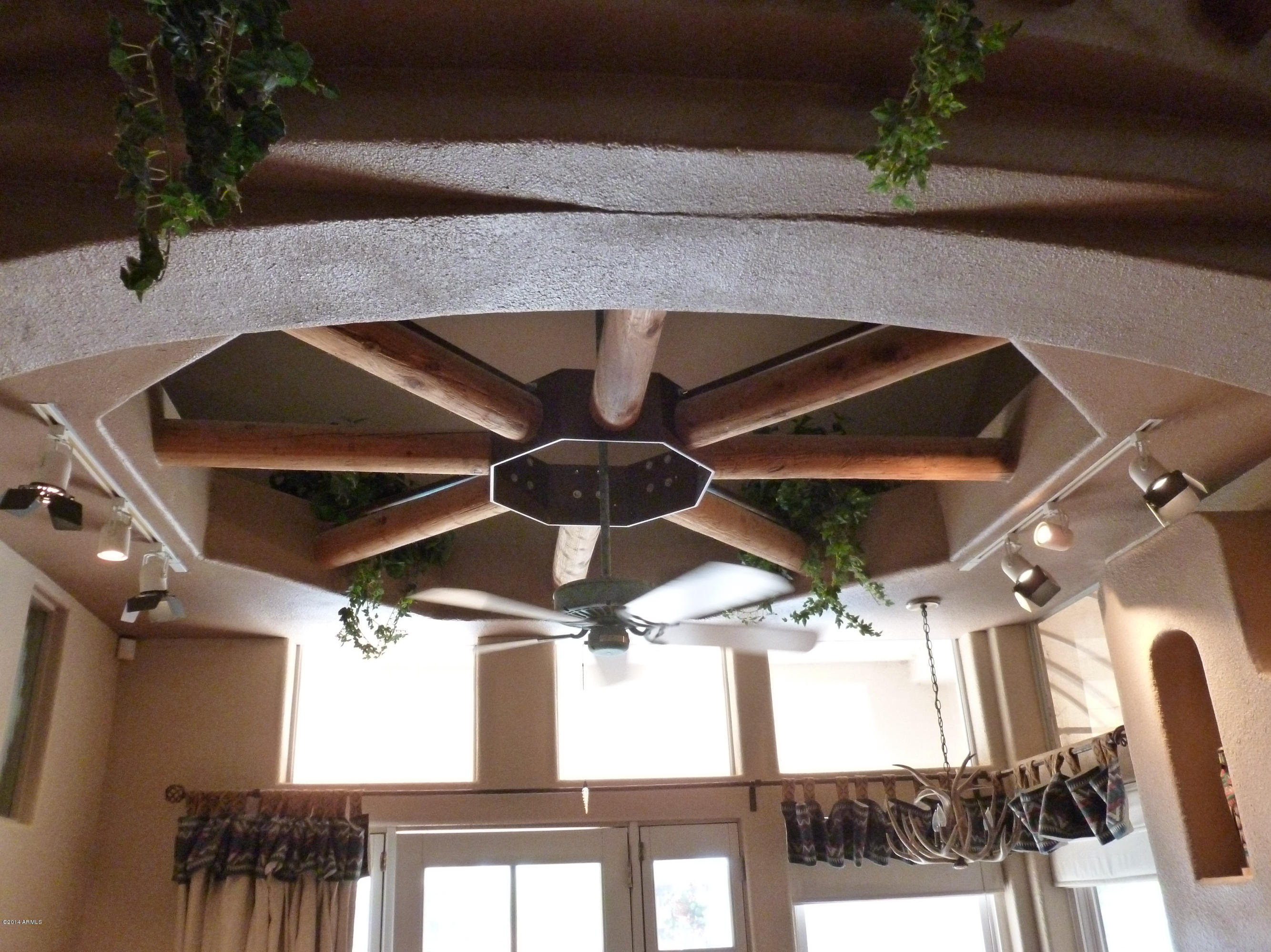 1135 East Frye Road Phoenix, AZ 85048 - Photo 18 of 60 Unique ceiling in living