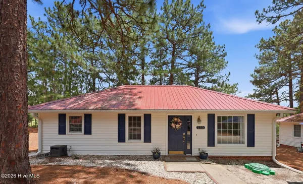 $275,000 | 133 Villa Drive, West End, NC 27376