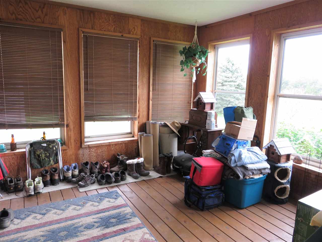 1623 Lansing Road Morrice, MI 48857 - Photo 16 of 29 31318743-15.JPG