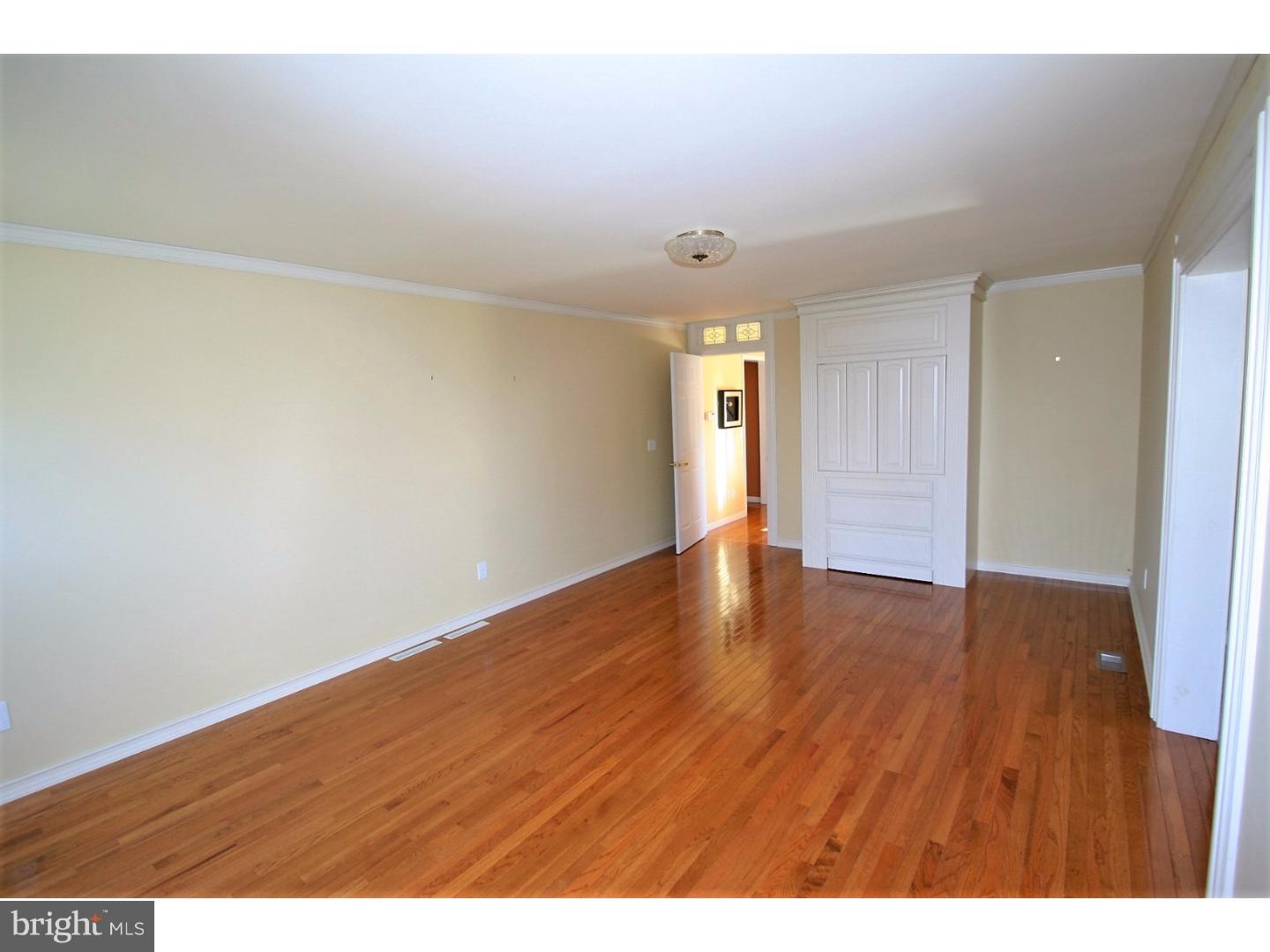 509 Upper Neck Road Elmer, NJ 08318 - Photo 4 of 25