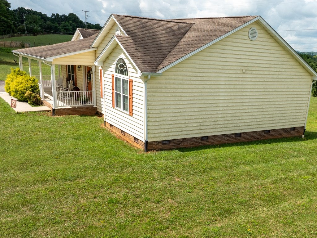 1674 Fairview Road Galax, VA 24333 - Photo 18 of 18 Gallery Image 18