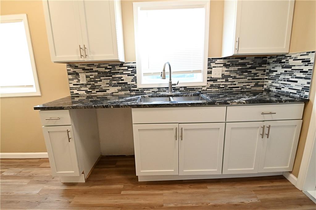 11505 Grandview Road Kansas City, MO 64137 - Photo 13 of 23