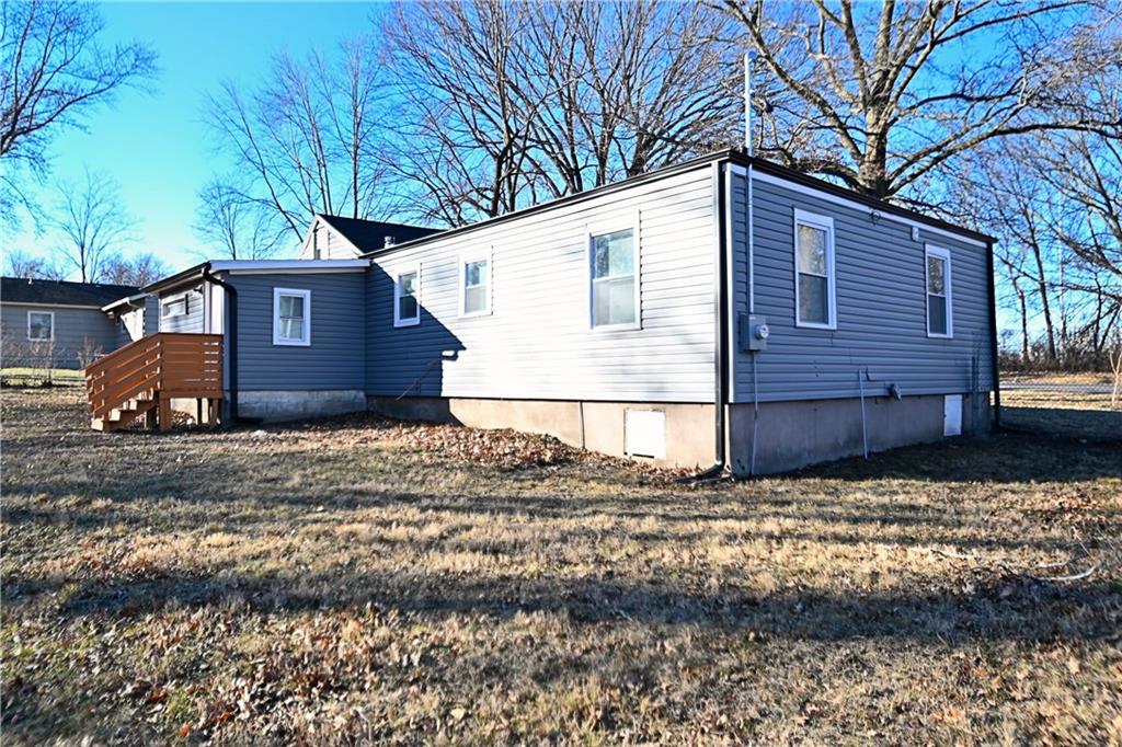 11505 Grandview Road Kansas City, MO 64137 - Photo 20 of 23