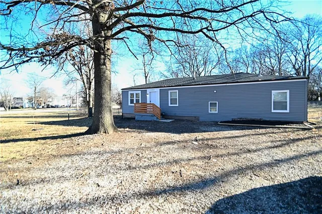 $199,900 | 11505 Grandview Road, Kansas City, MO 64137